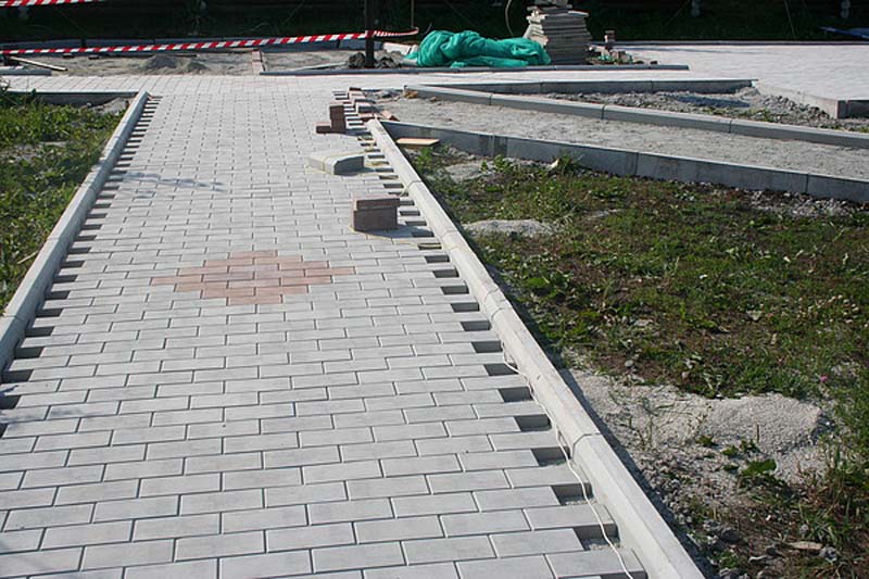 Плитка тротуарная   «8 кирпичей» по доступным ценам в Орехово-Зуево