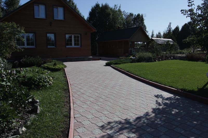 Плитка тротуарная «Ромашка» по доступным ценам в Орехово-Зуево