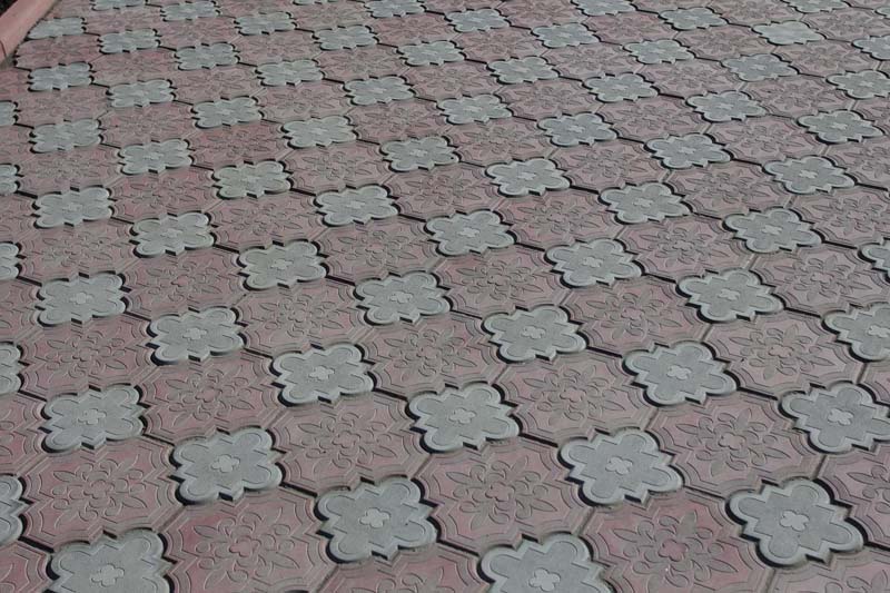 Плитка тротуарная «Ромашка» по доступным ценам в Орехово-Зуево