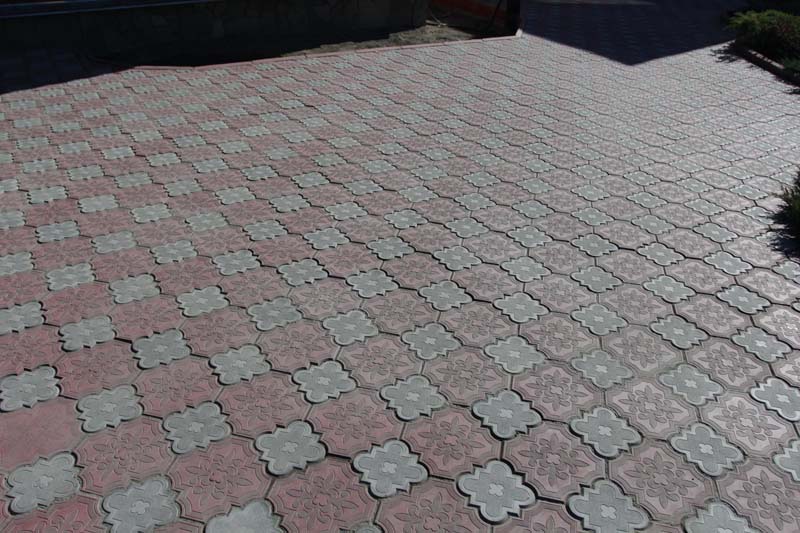 Плитка тротуарная «Ромашка» по доступным ценам в Орехово-Зуево